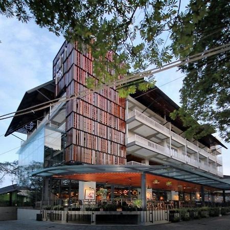 Hotel Hay Bandung Esterno foto