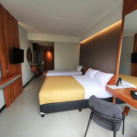 Hotel Hay Bandung Esterno foto