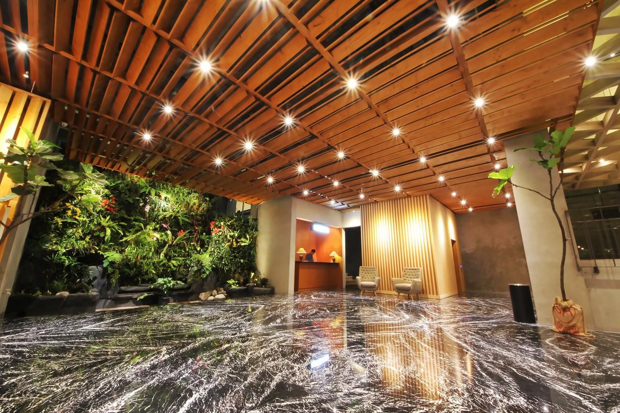 Hotel Hay Bandung Esterno foto