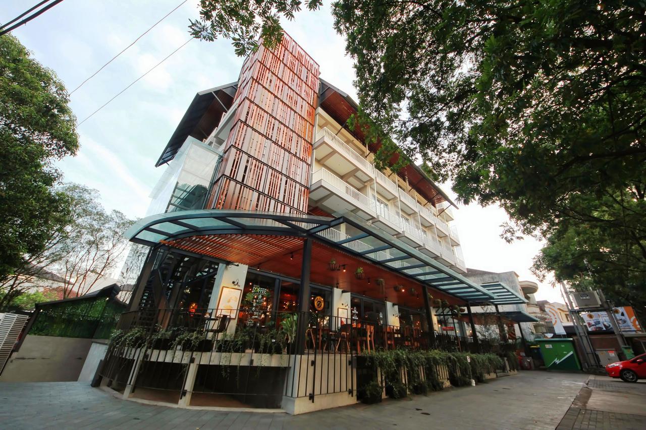 Hotel Hay Bandung Esterno foto